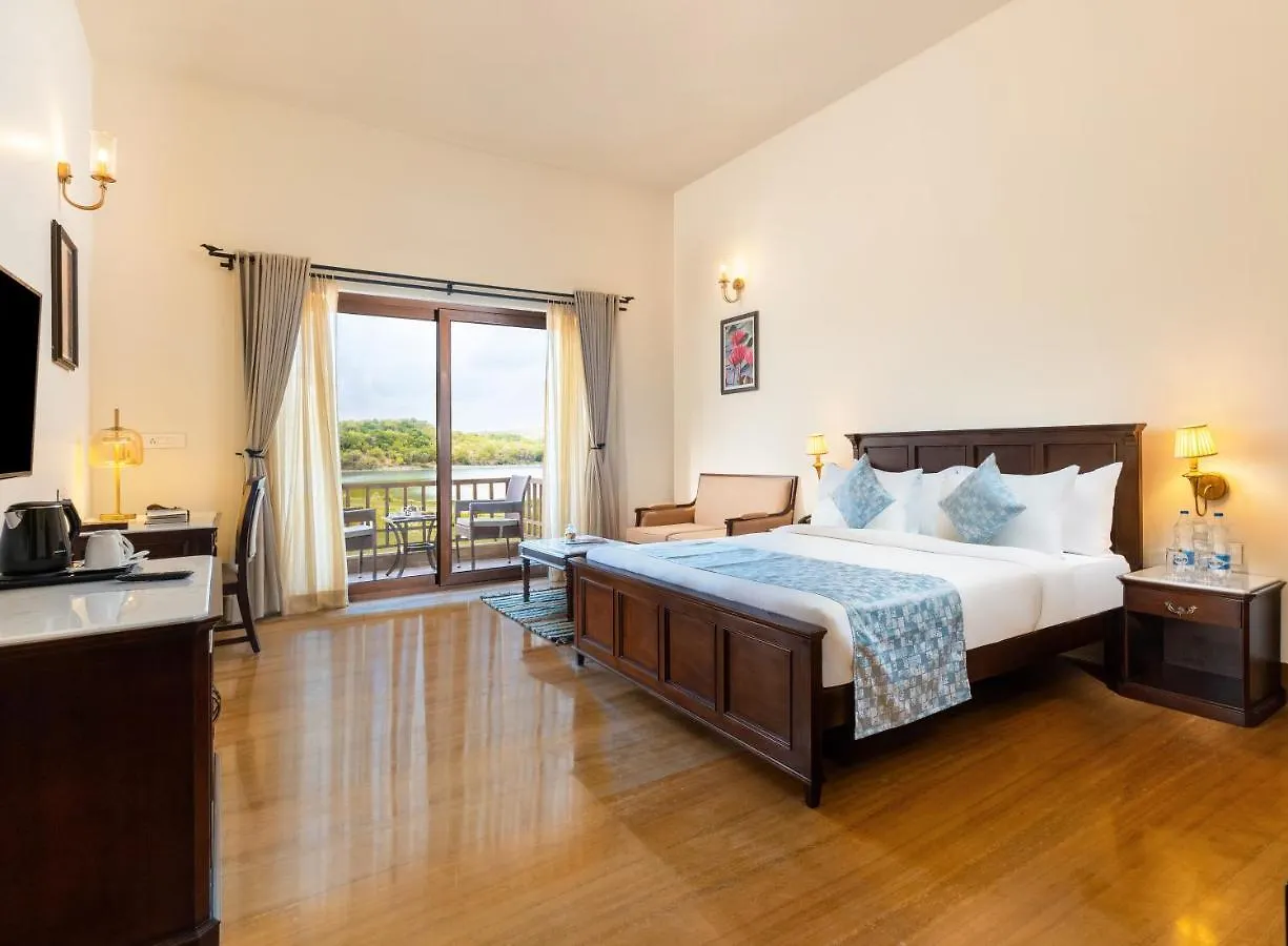Sarasiruham Resort - Private Pool Villa In أُودايبور 5*,  الهند